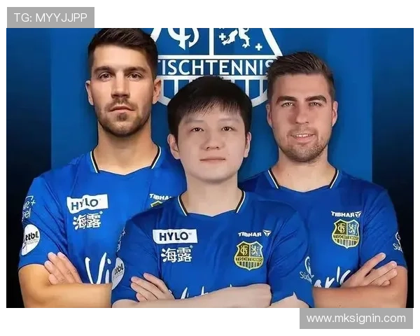 德甲现役球员代表性照片与俱乐部制服展示